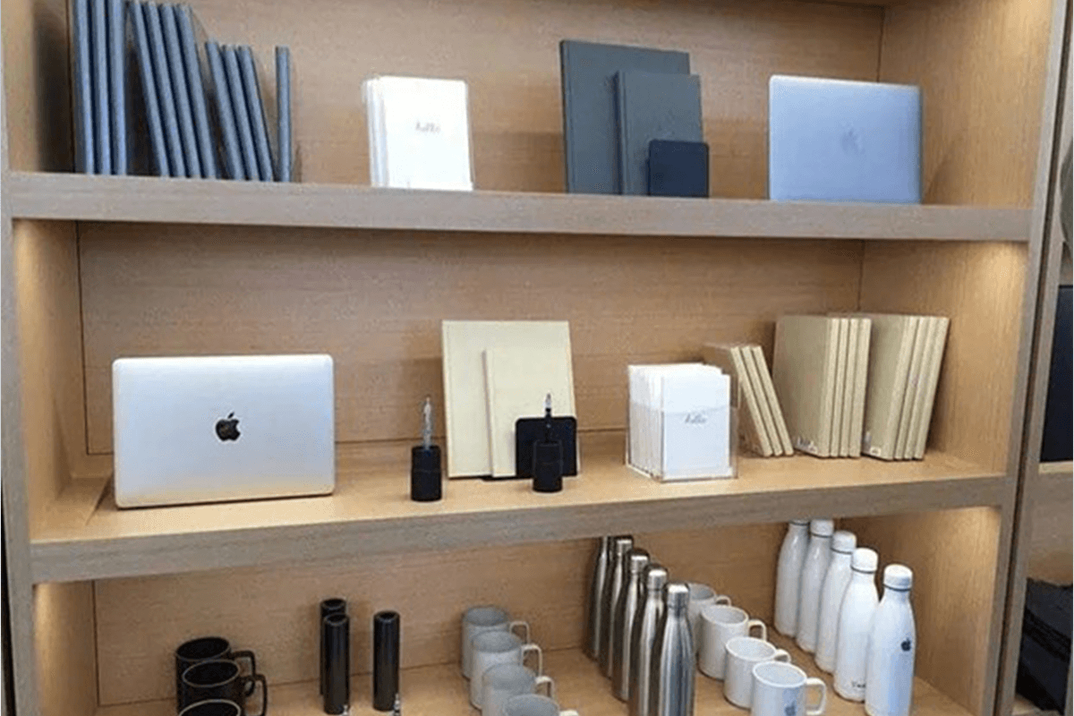 Apple Merch: Unpacking the Success Behind Apple’s Merchandise Strategy