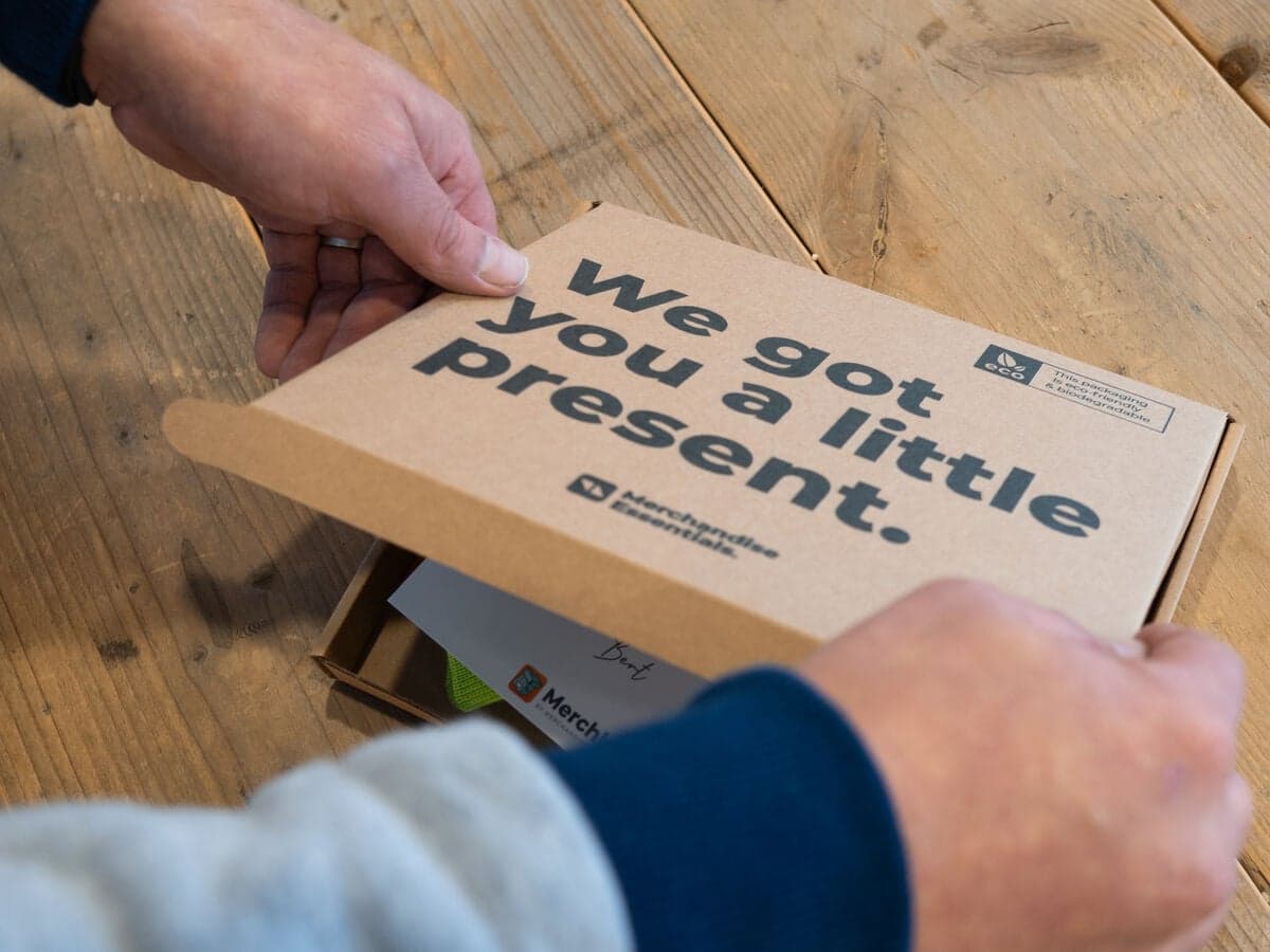 Personalized corporate gifts: what to personalise, and what not to