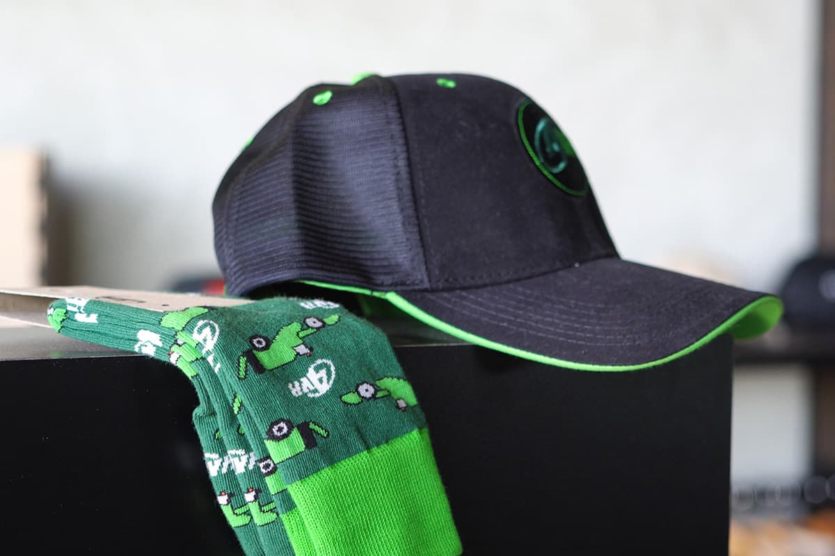 Nurturing a thriving work culture: Employee rewards that enhance company spirit at AVR