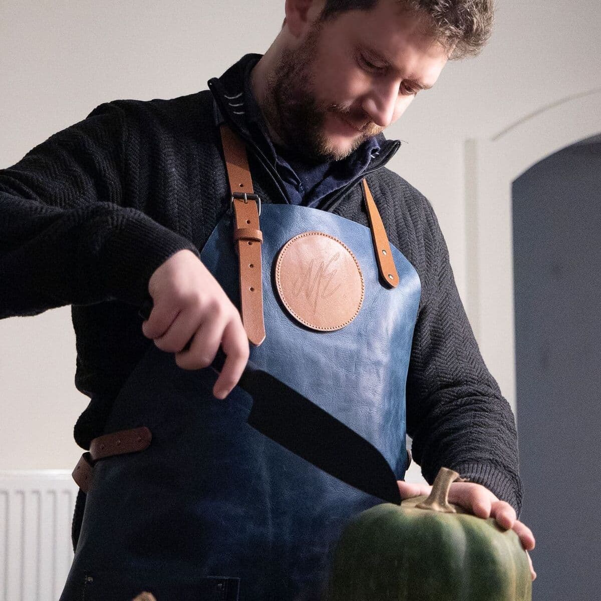 Apron printing vs embroidery: which to choose