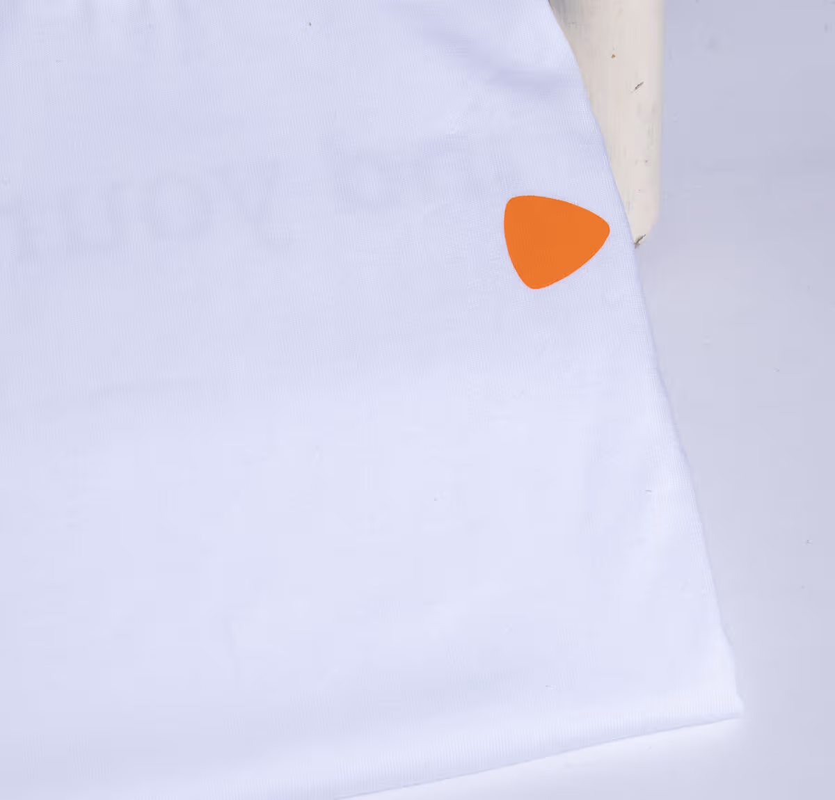 Corporate clothing with your logo: the complete guide for 2026