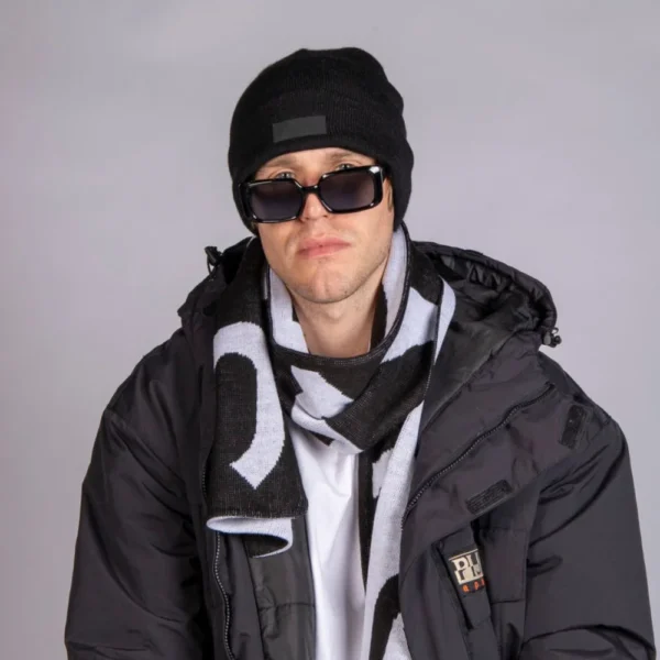 Knitted Beanie - Image 2