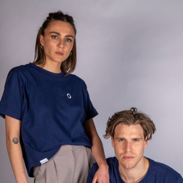 Cropped T-shirt - Image 3